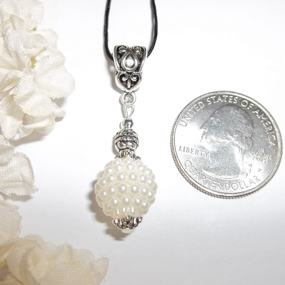 Cream Pearl Necklace Beaded Adjustable Pendant Charm Modern Preppy Style 4850 - Picture 7 of 11
